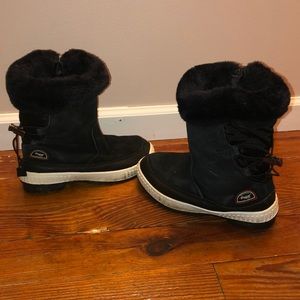 Snow Boots